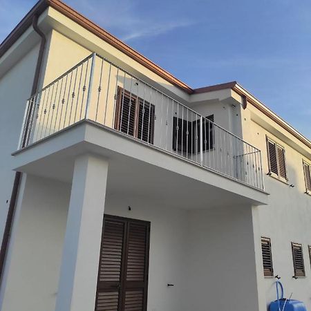 Appartement F2 Meuble Loculi Luaran gambar