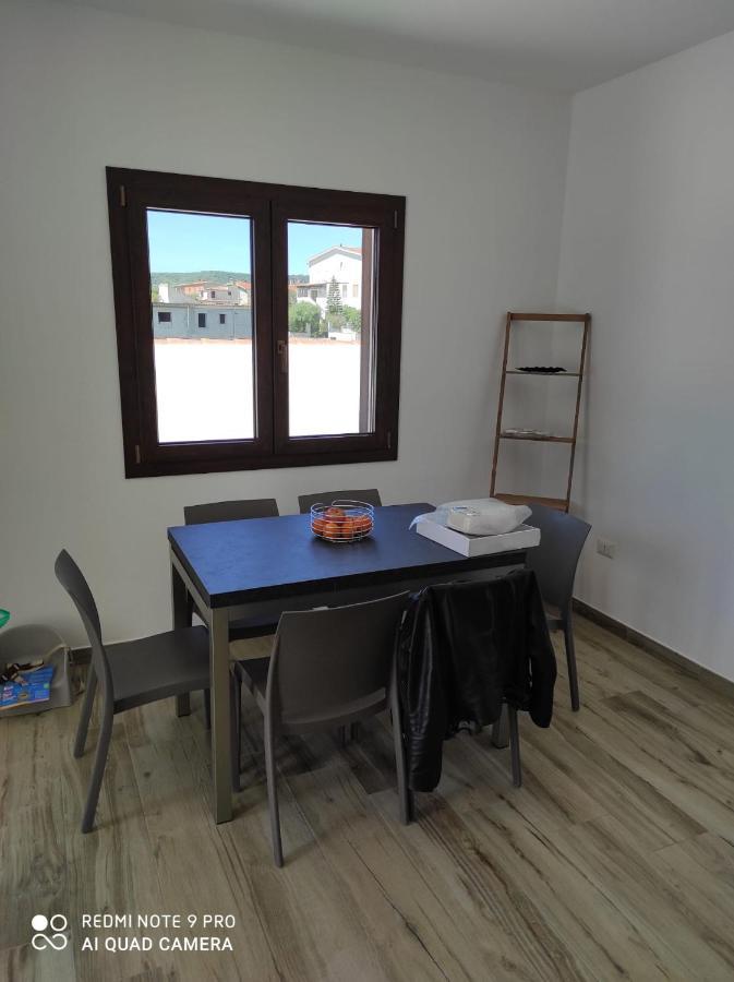 Appartement F2 Meuble Loculi Luaran gambar